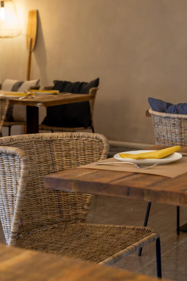 Hostal Es Niu De Tamariu Ngoại thất bức ảnh