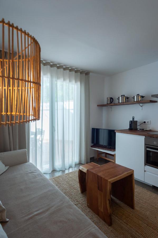 Hostal Es Niu De Tamariu Ngoại thất bức ảnh