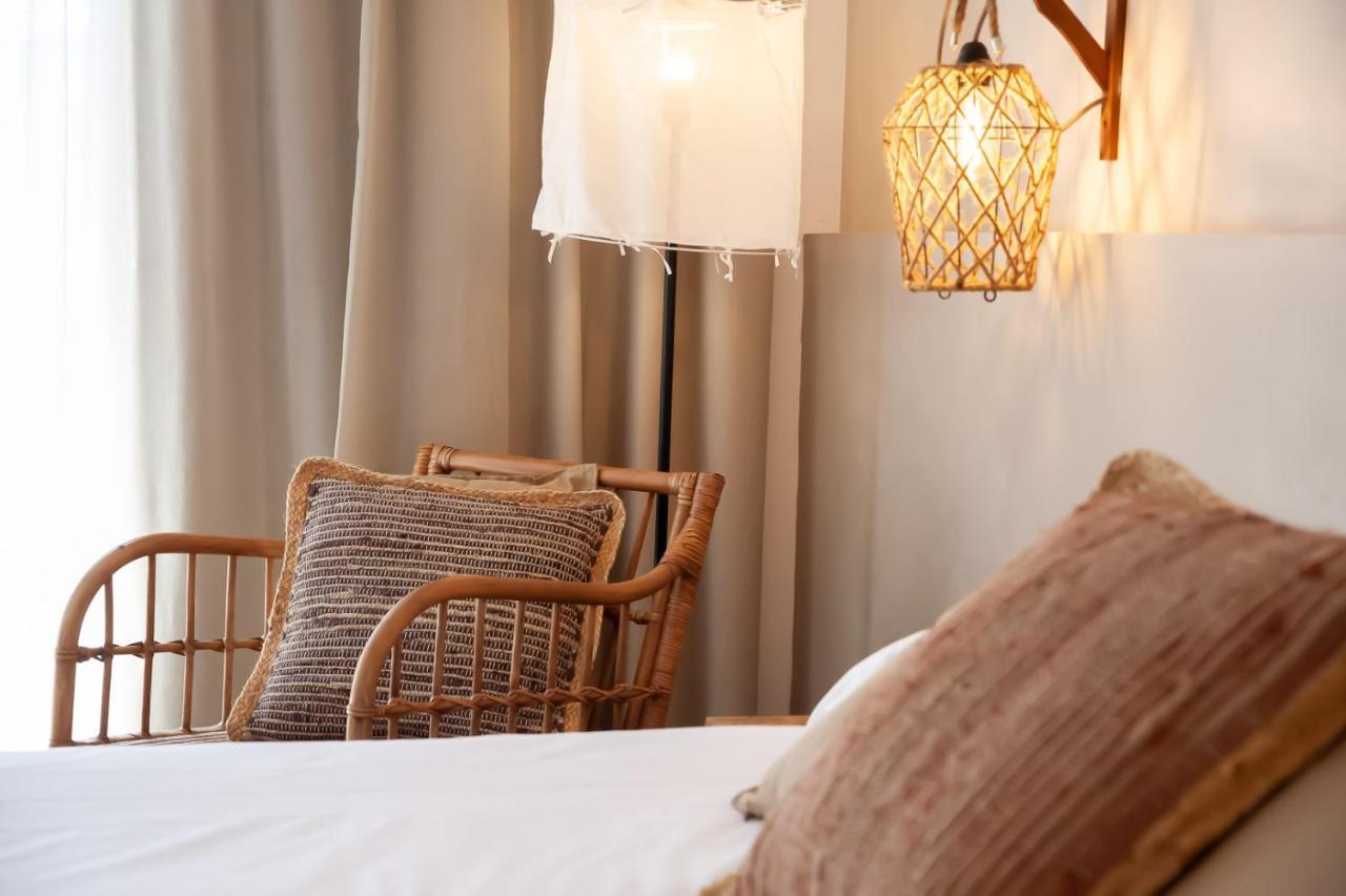 Hostal Es Niu De Tamariu Ngoại thất bức ảnh