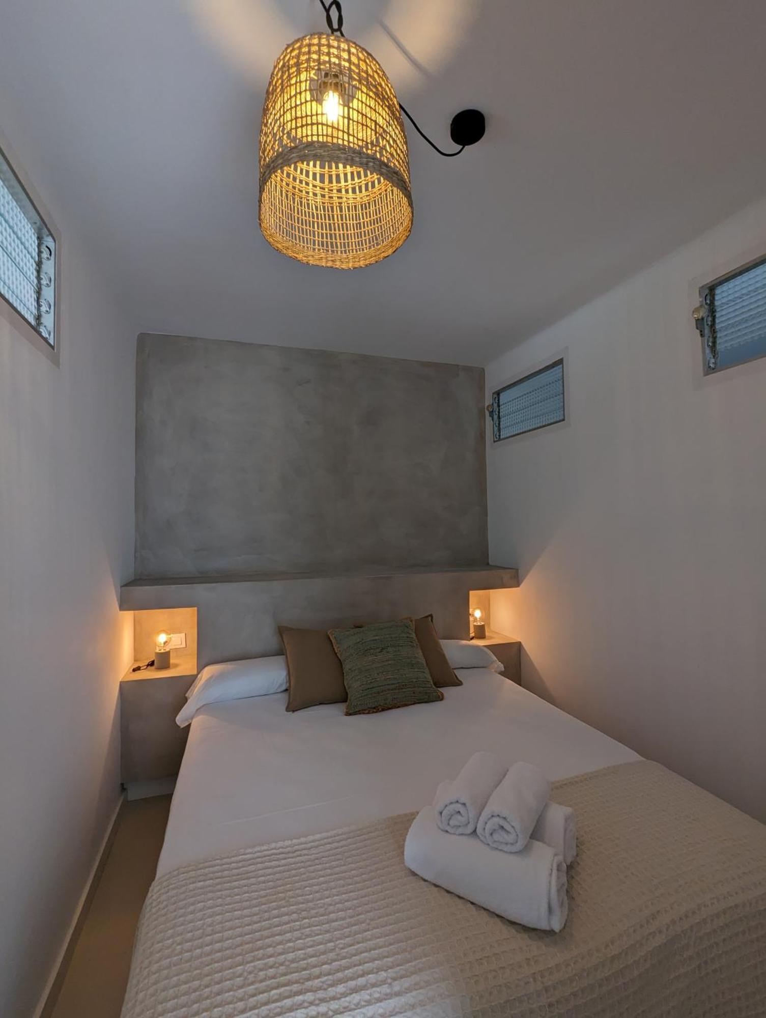 Hostal Es Niu De Tamariu Ngoại thất bức ảnh