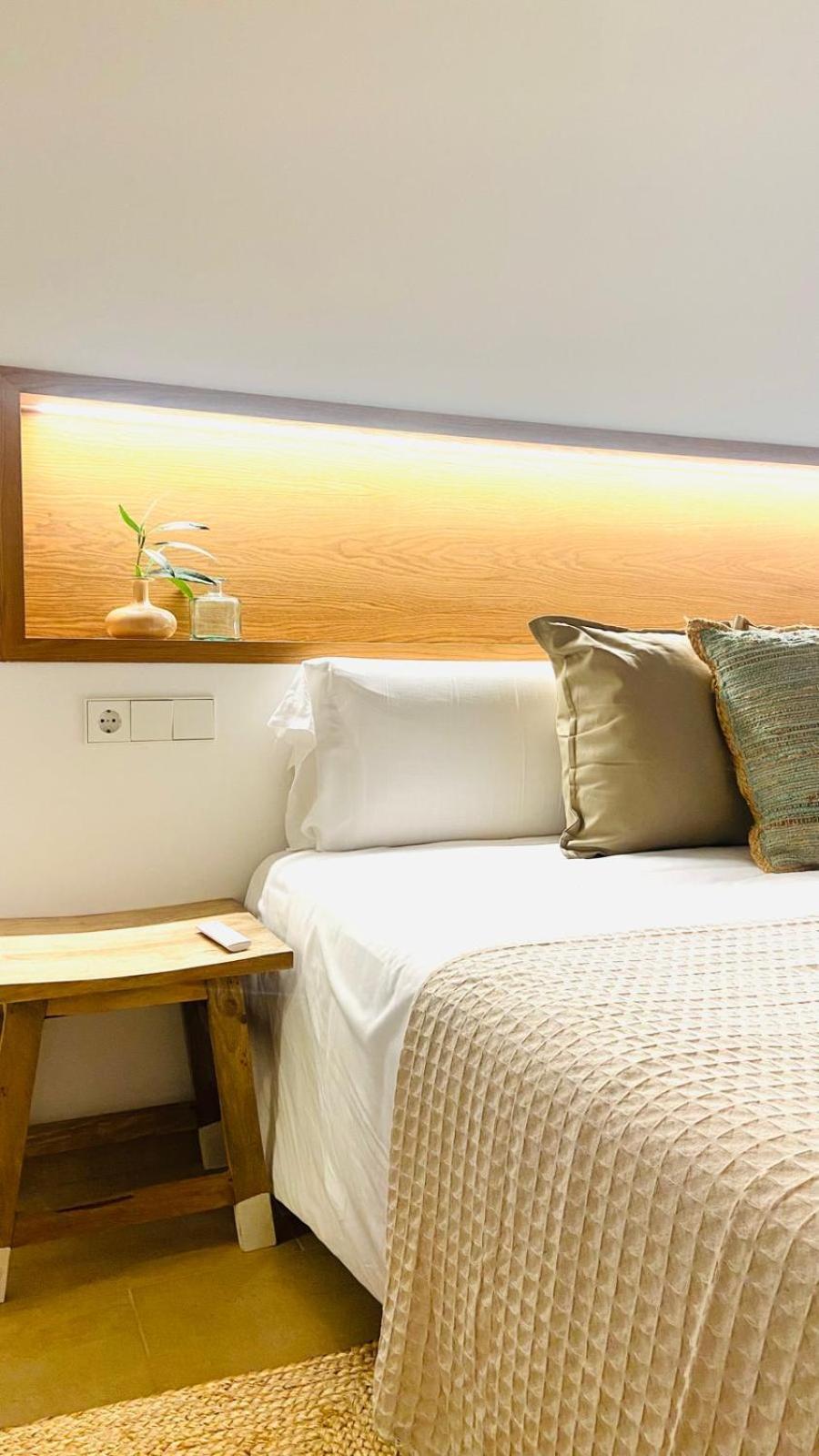 Hostal Es Niu De Tamariu Ngoại thất bức ảnh
